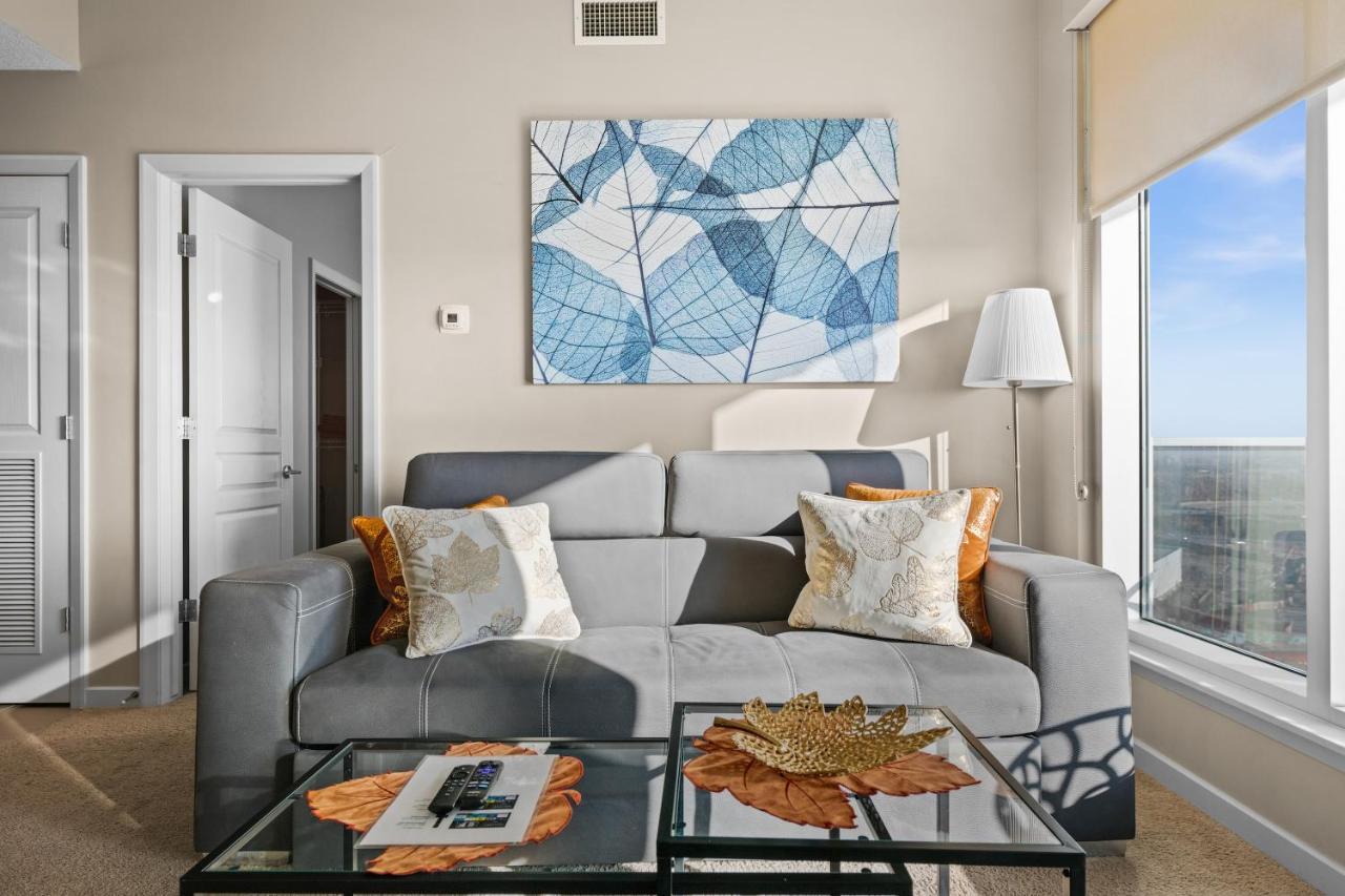 YYC Stylish Downtown Condos By Globalstay מראה חיצוני תמונה