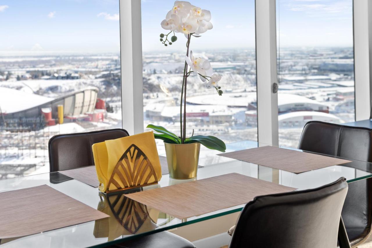 YYC Stylish Downtown Condos By Globalstay מראה חיצוני תמונה