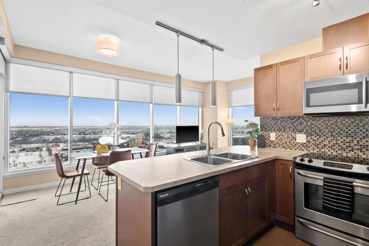 YYC Stylish Downtown Condos By Globalstay מראה חיצוני תמונה